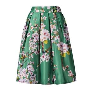 Emerald Green Choles Skirt w/ Floral Print